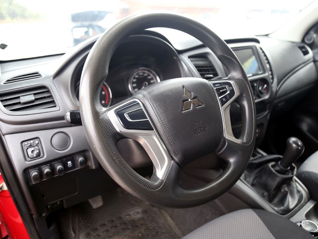 Mitsubishi L200 Katana Crt año 2023