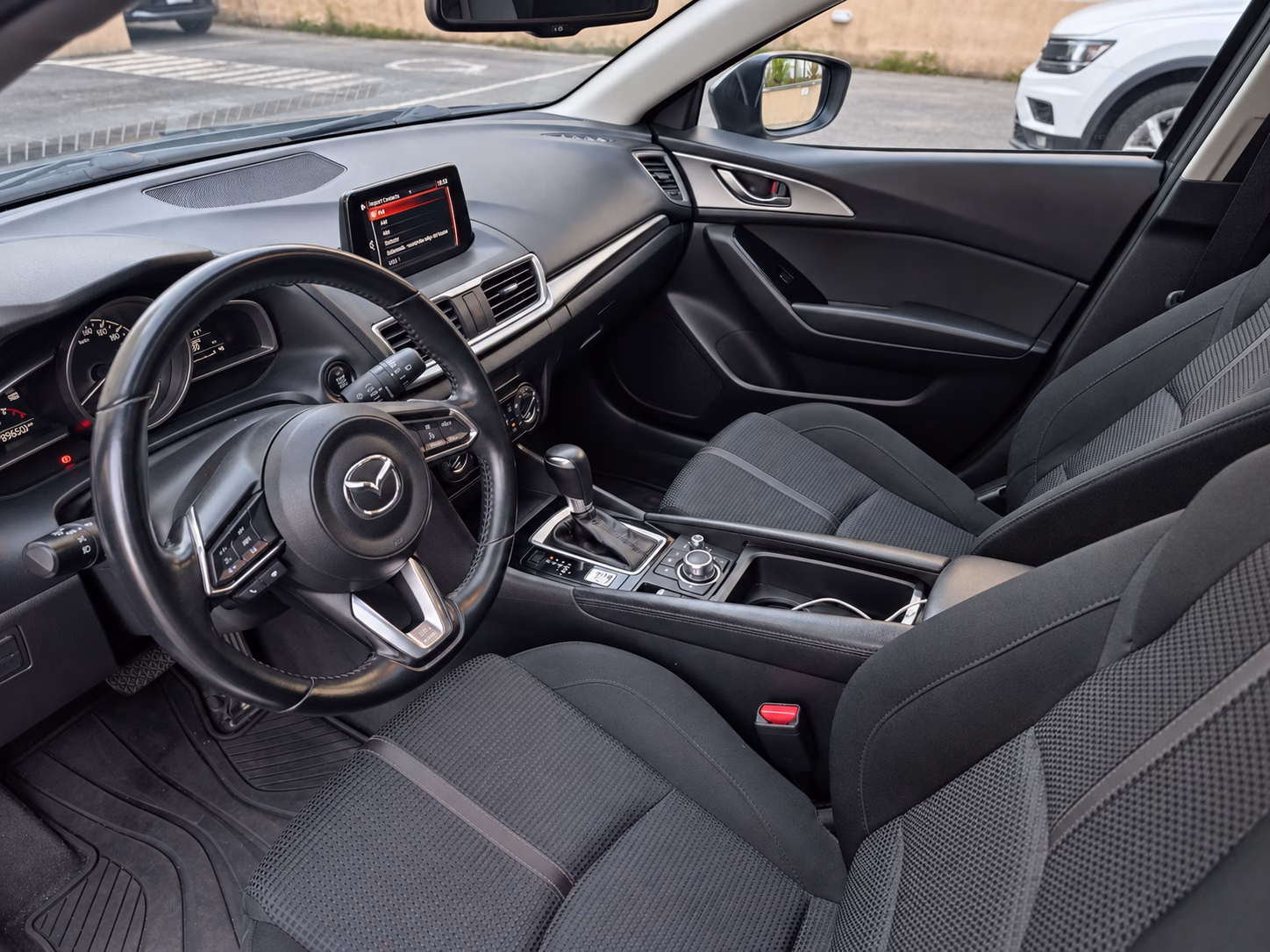 Mazda Mazda 3 Sport Hb año 2019