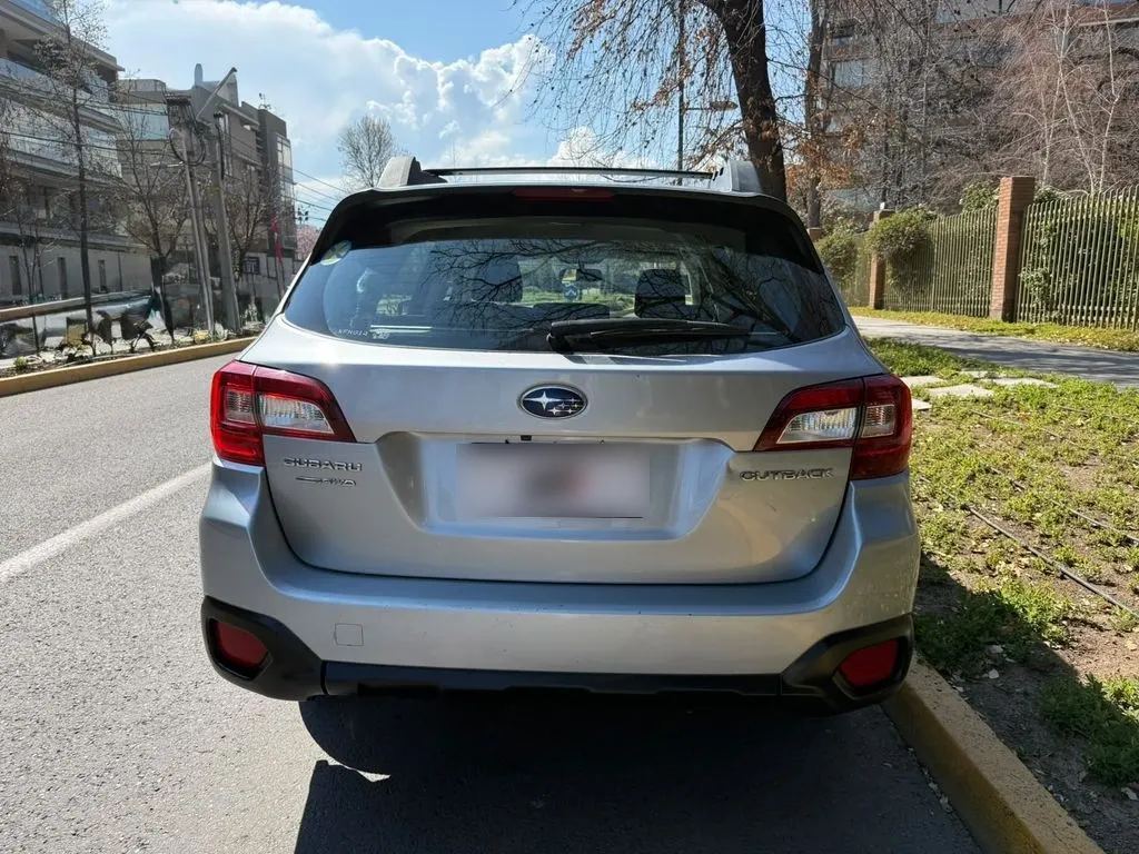 Subaru Outback 2.5 Xs Awd At año 2018