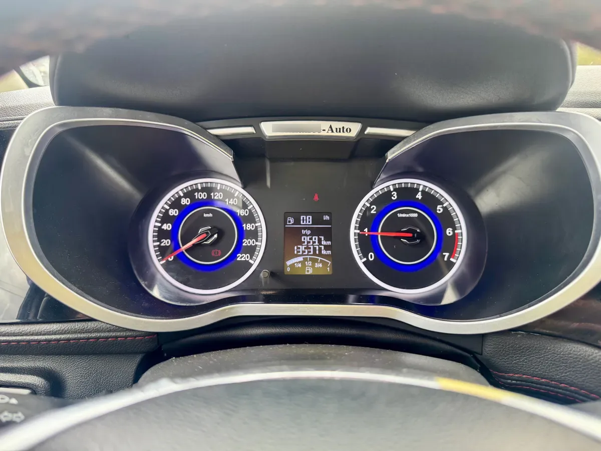 BRILLIANCE V3 1.5 Elite Gx Mt año 2017