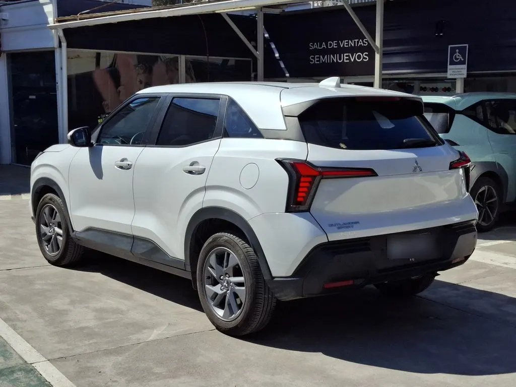 Mitsubishi Outlander Sport Gl 1.5 Aut año 2025