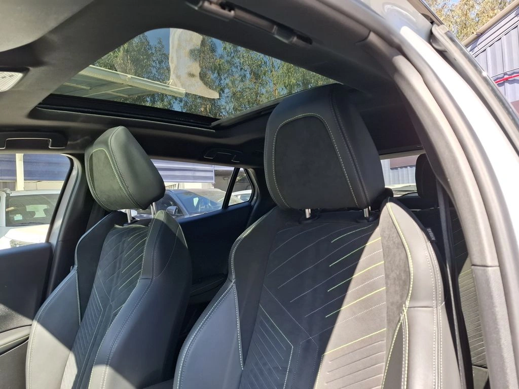 Peugeot 2008 Blue Hdi 130 Gt año 2024