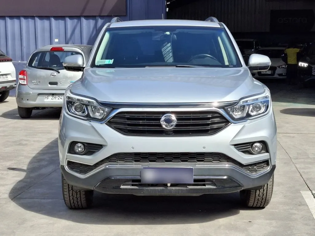 Ssangyong Rexton At 2.2 año 2018