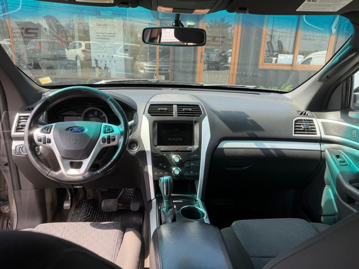 Ford Explorer 4x2 At 3.5 3 Corridas año 2014