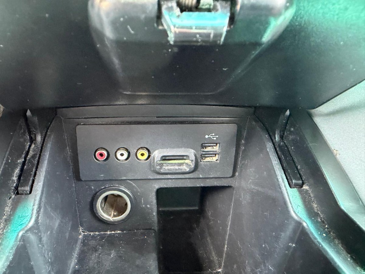 Ford Explorer 4x2 At 3.5 3 Corridas año 2014