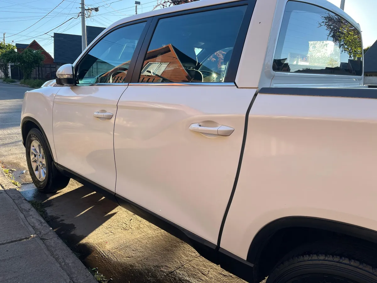 SSANGYONG MUSSO GRAND 2.2 Glx Mt Diesel año 2021