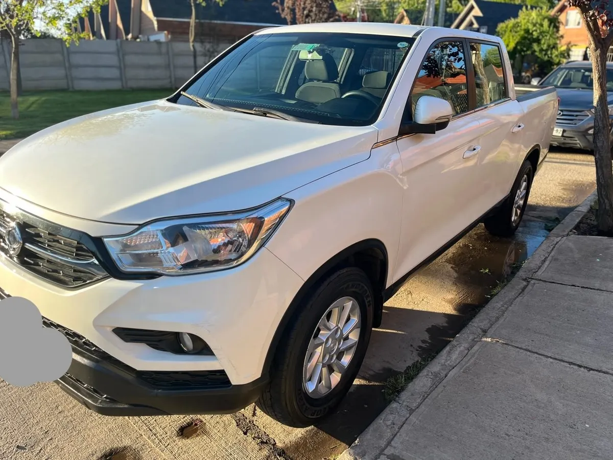 SSANGYONG MUSSO GRAND 2.2 Glx Mt Diesel año 2021