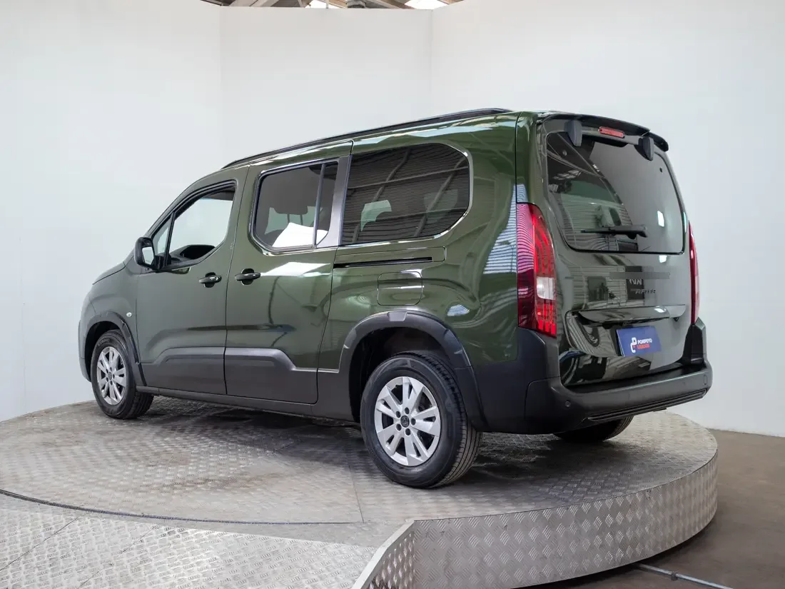 Peugeot Rifter 1.5 Allure Bluehdi 130 At Diesel año 2026
