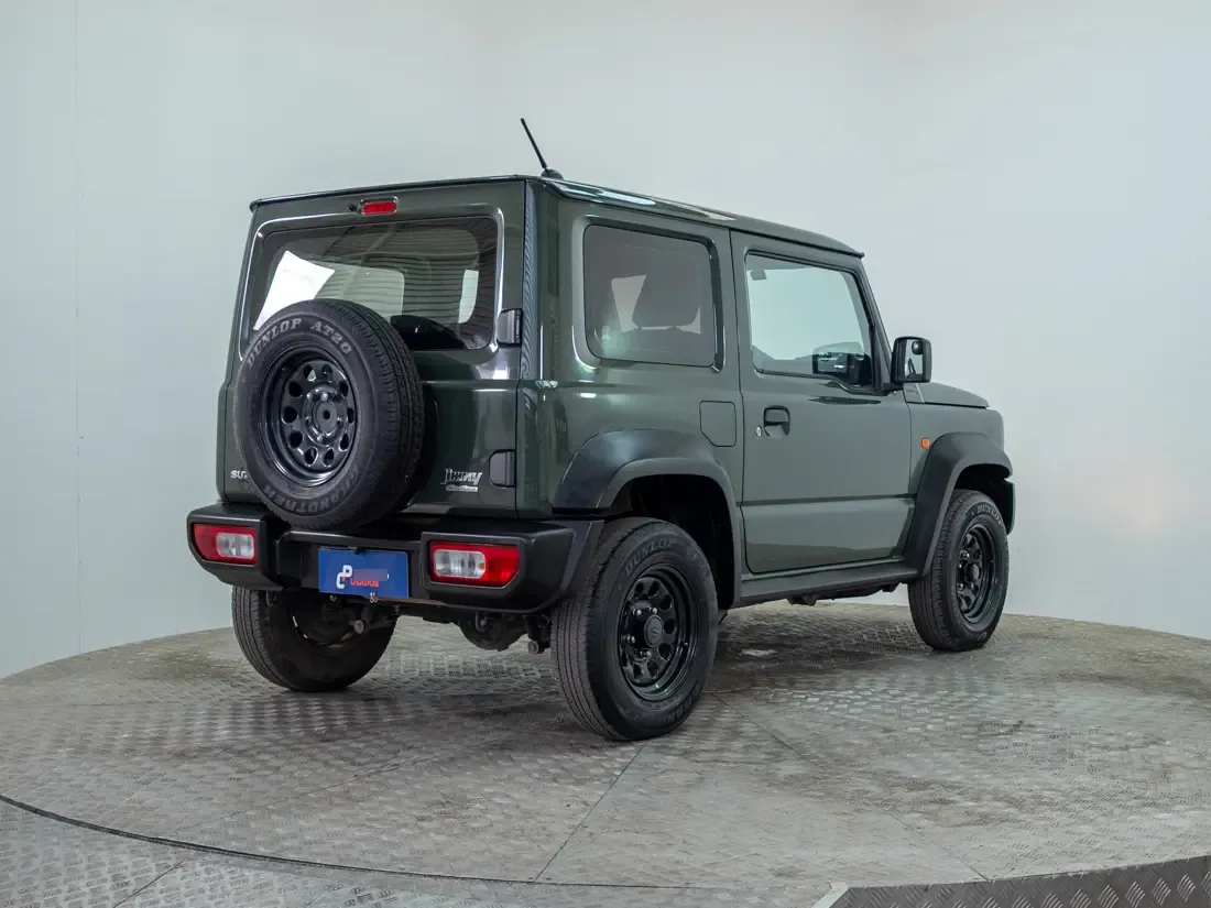 Suzuki Jimny 3p 1.5 Gl At 4x4 año 2022