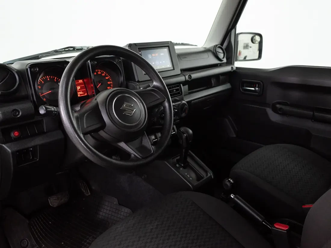 Suzuki Jimny 3p 1.5 Gl At 4x4 año 2022