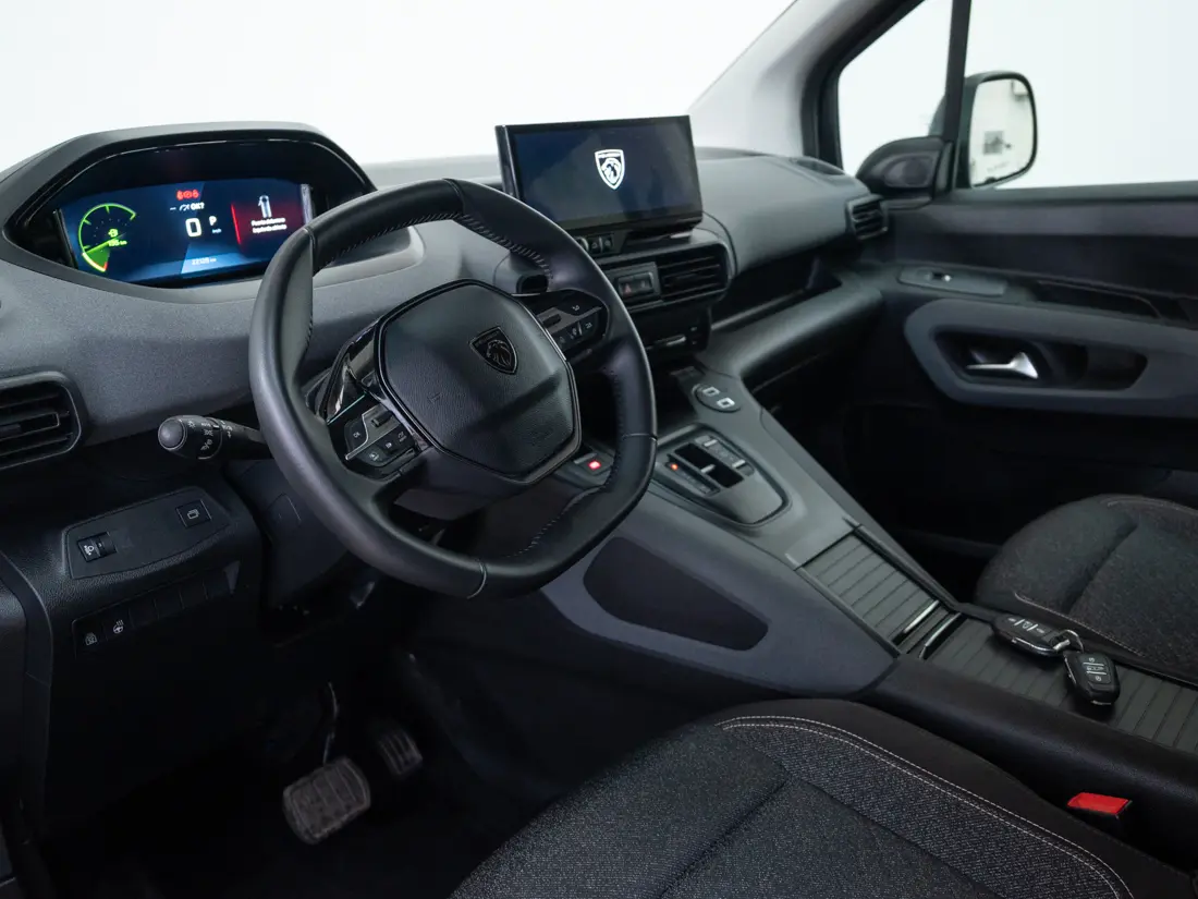 Peugeot Rifter 1.5 Allure Bluehdi 130 At Diesel año 2026