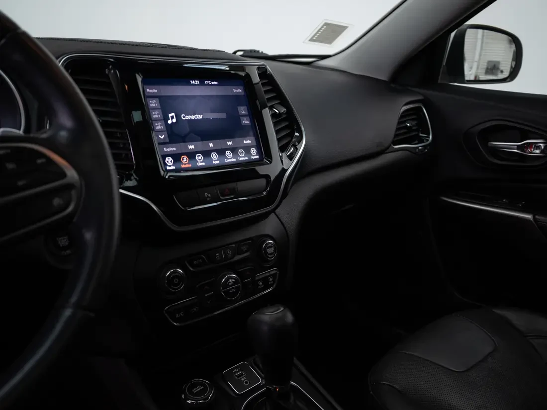 Jeep Cherokee 3.2 Limited At 4x4 año 2020