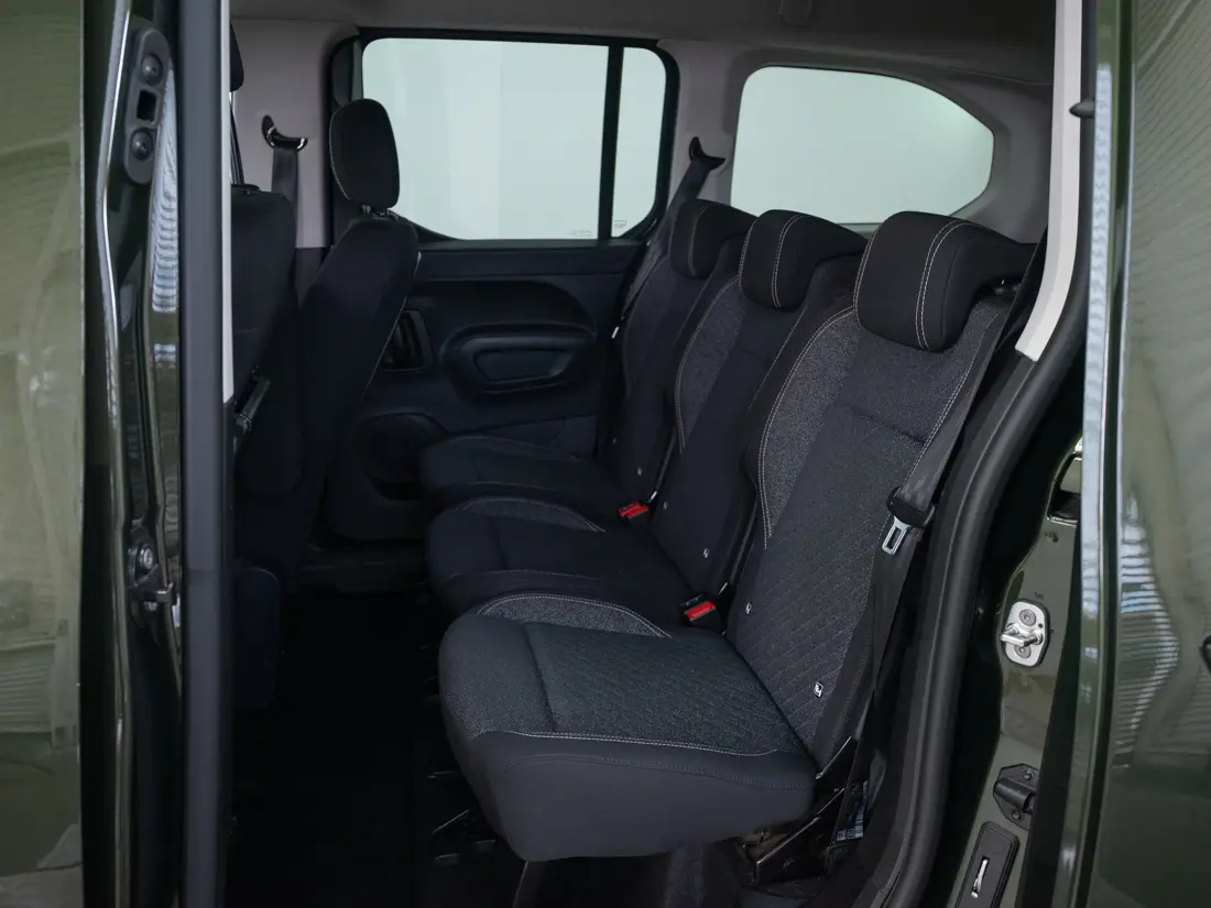 Peugeot Rifter 1.5 Allure Bluehdi 130 At Diesel año 2026