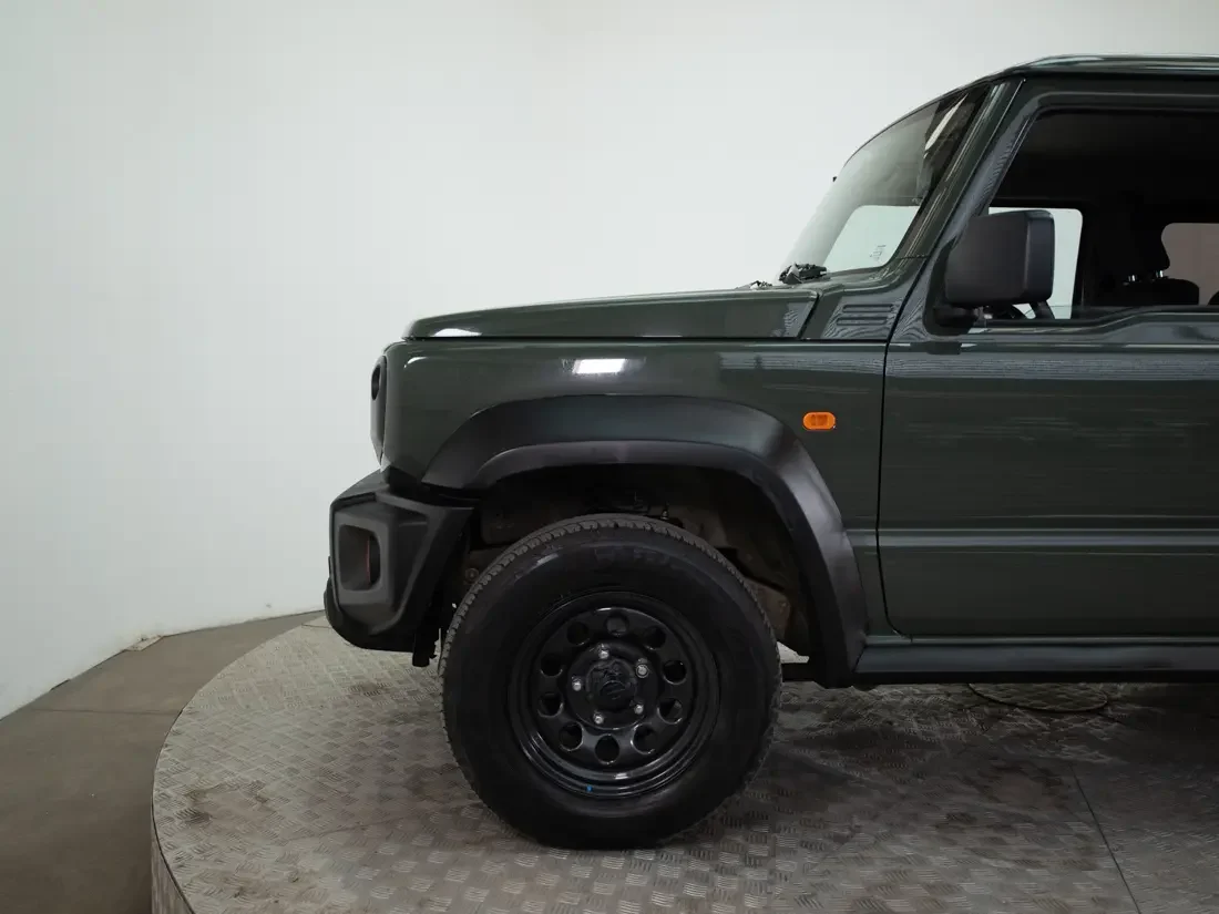 Suzuki Jimny 3p 1.5 Gl At 4x4 año 2022