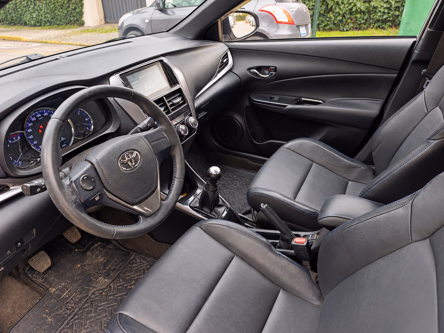 Toyota Yaris Sport Yaris Hb 1.5 año 2022