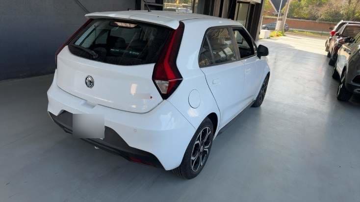 MG Mg 3 1.5 Comfort 4x2 Hb At 5p año 2023
