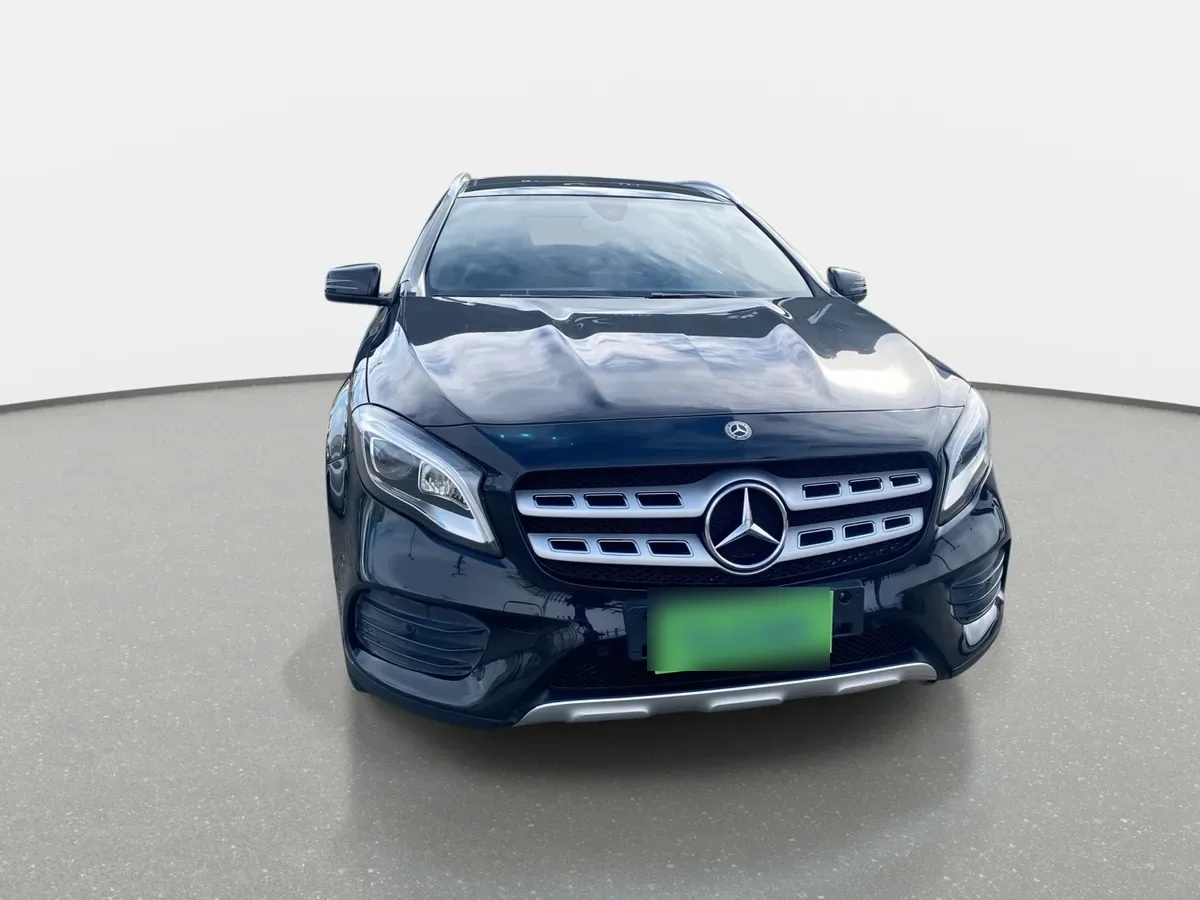 Mercedes-Benz Gla 250 2.0 4matic 4x4 At 5p año 2019