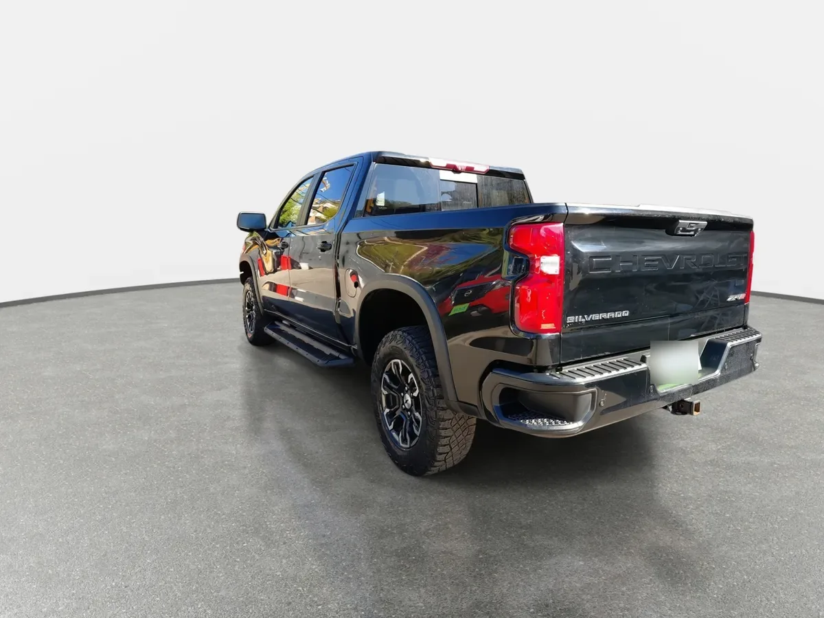 Chevrolet Silverado 6.2 Zr2 4x4 At 4p año 2023