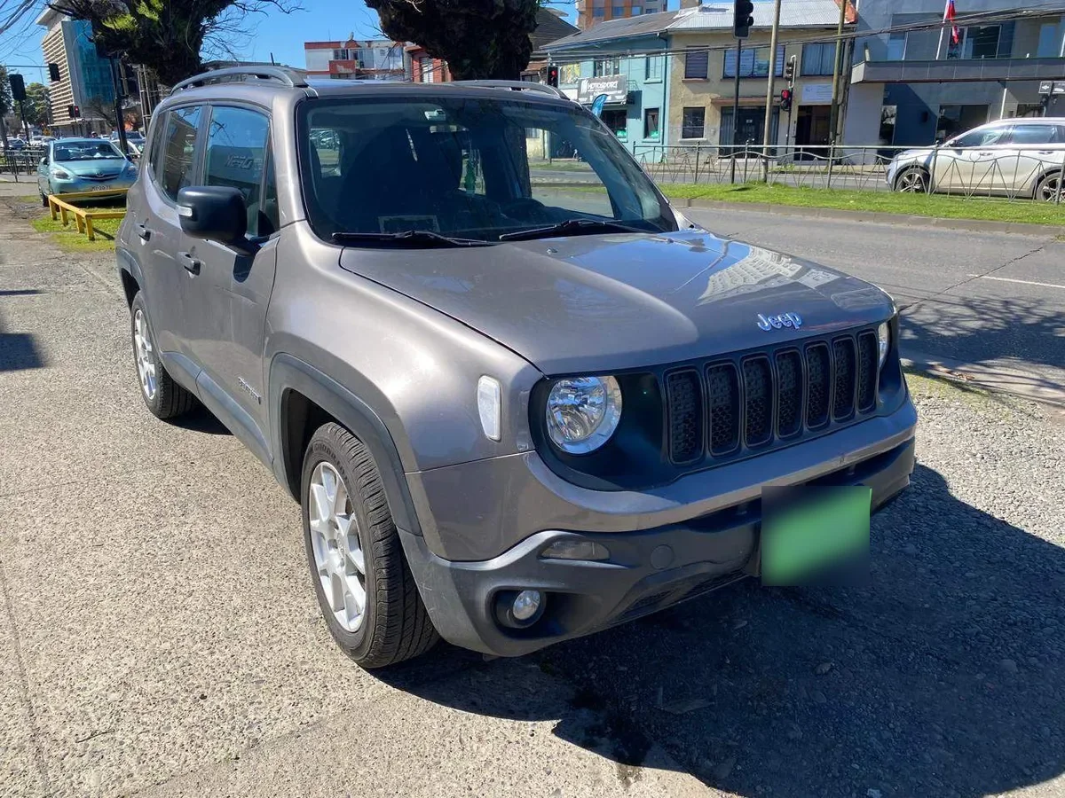 Jeep Renegade 1.8 Sport Lx 4x2 Radio 5 Mt 5p año 2019