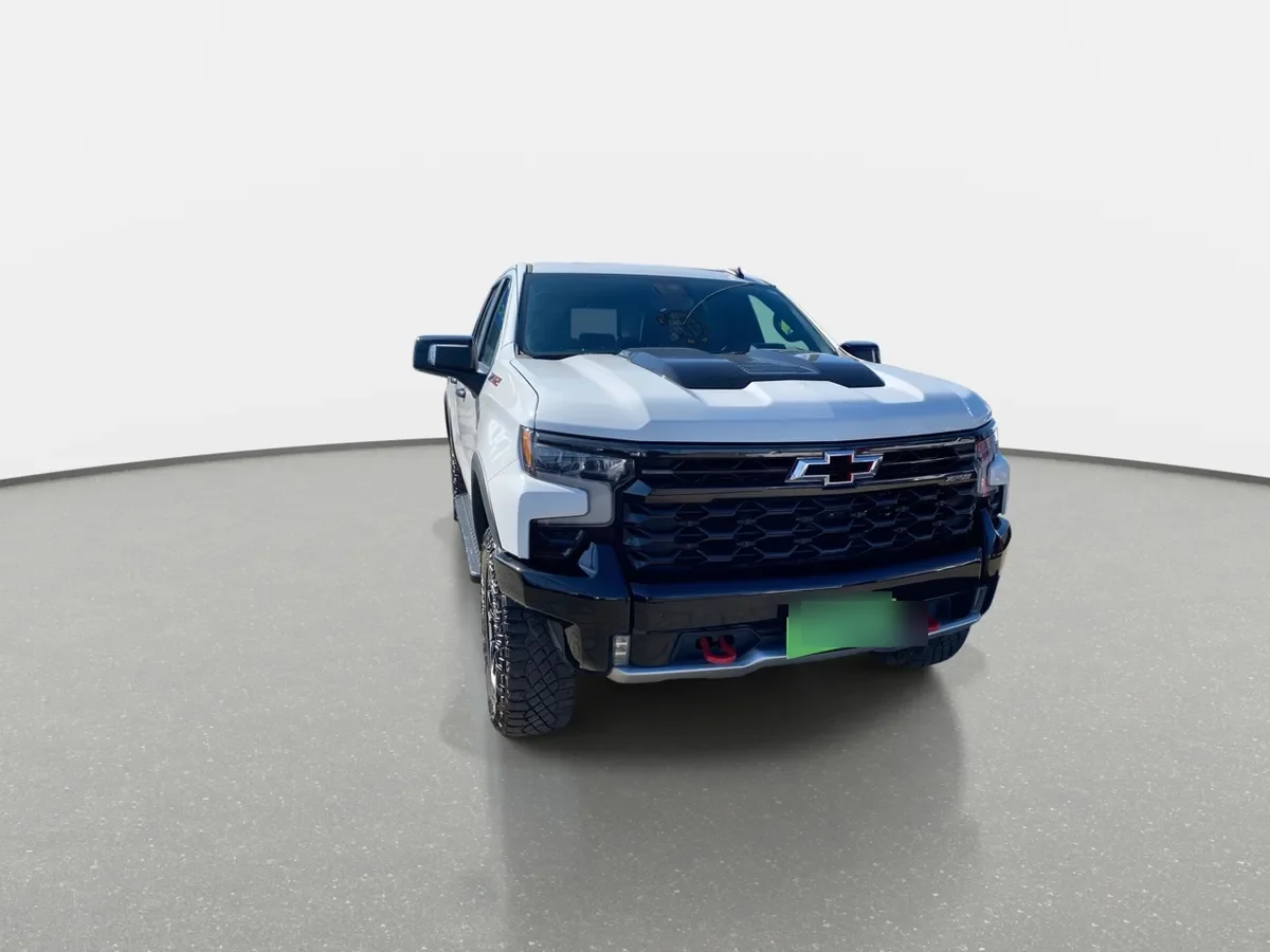 Chevrolet Silverado 6.2 Zr2 4x4 At 4p año 2023
