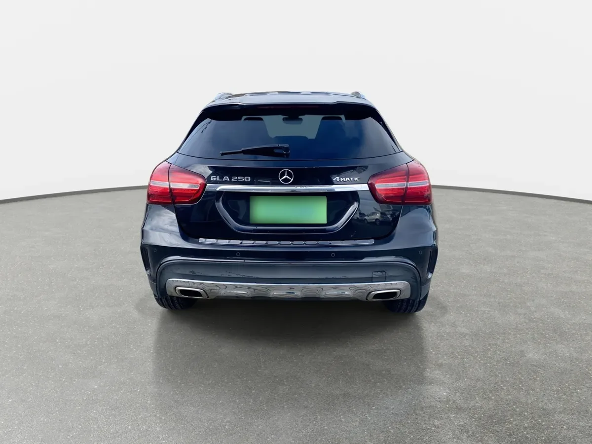 Mercedes-Benz Gla 250 2.0 4matic 4x4 At 5p año 2019