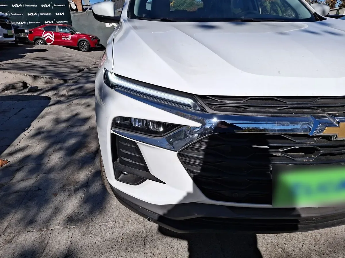 Chevrolet Tracker 1.2t Premier T 4x2 At 5p año 2026