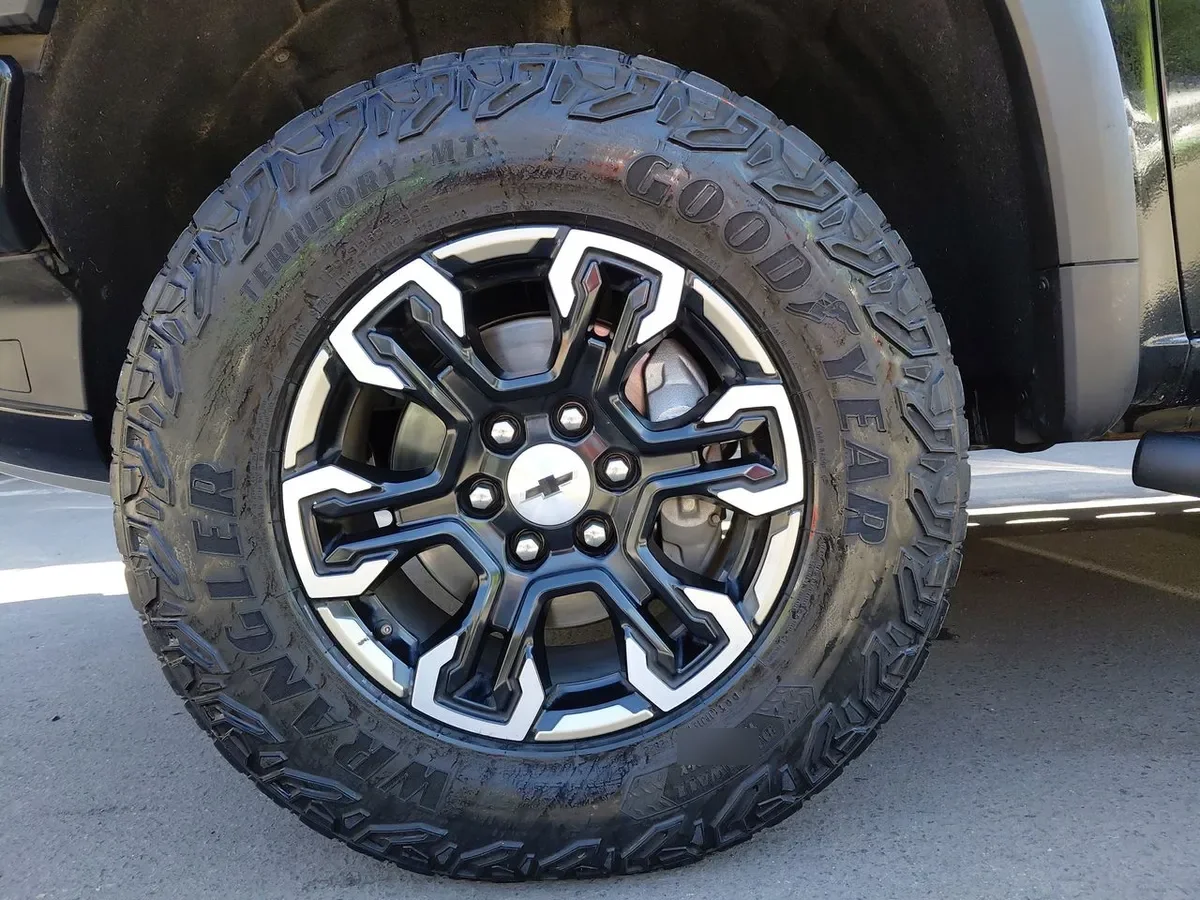 Chevrolet Silverado 6.2 Zr2 4x4 At 4p año 2023