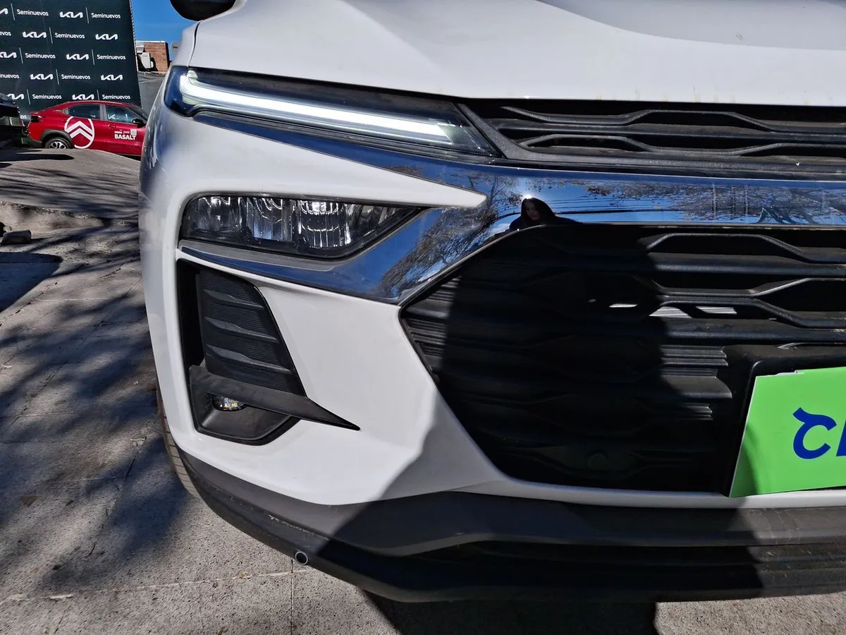 Chevrolet Tracker 1.2t Premier T 4x2 At 5p año 2026