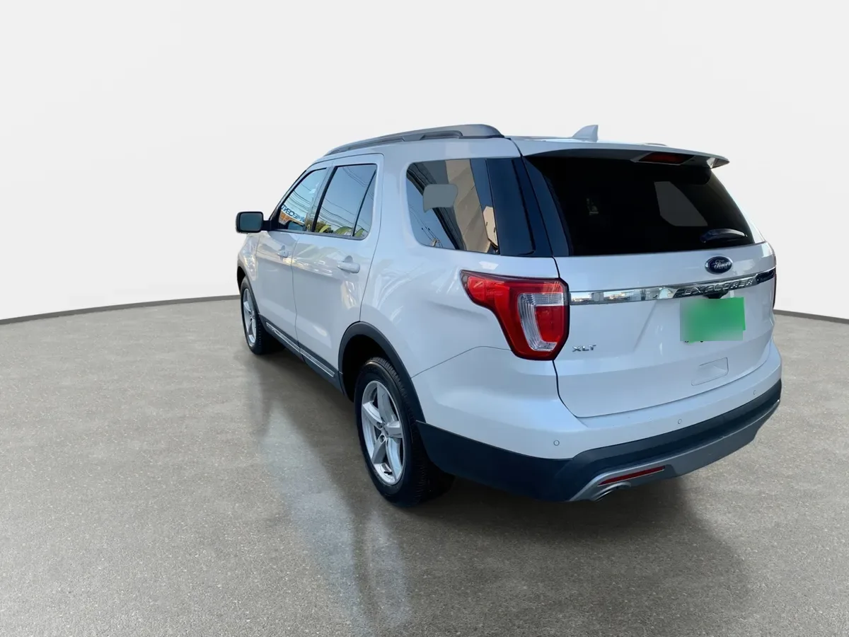 Ford Explorer 3.5 Xlt 4x2 At 5p año 2018