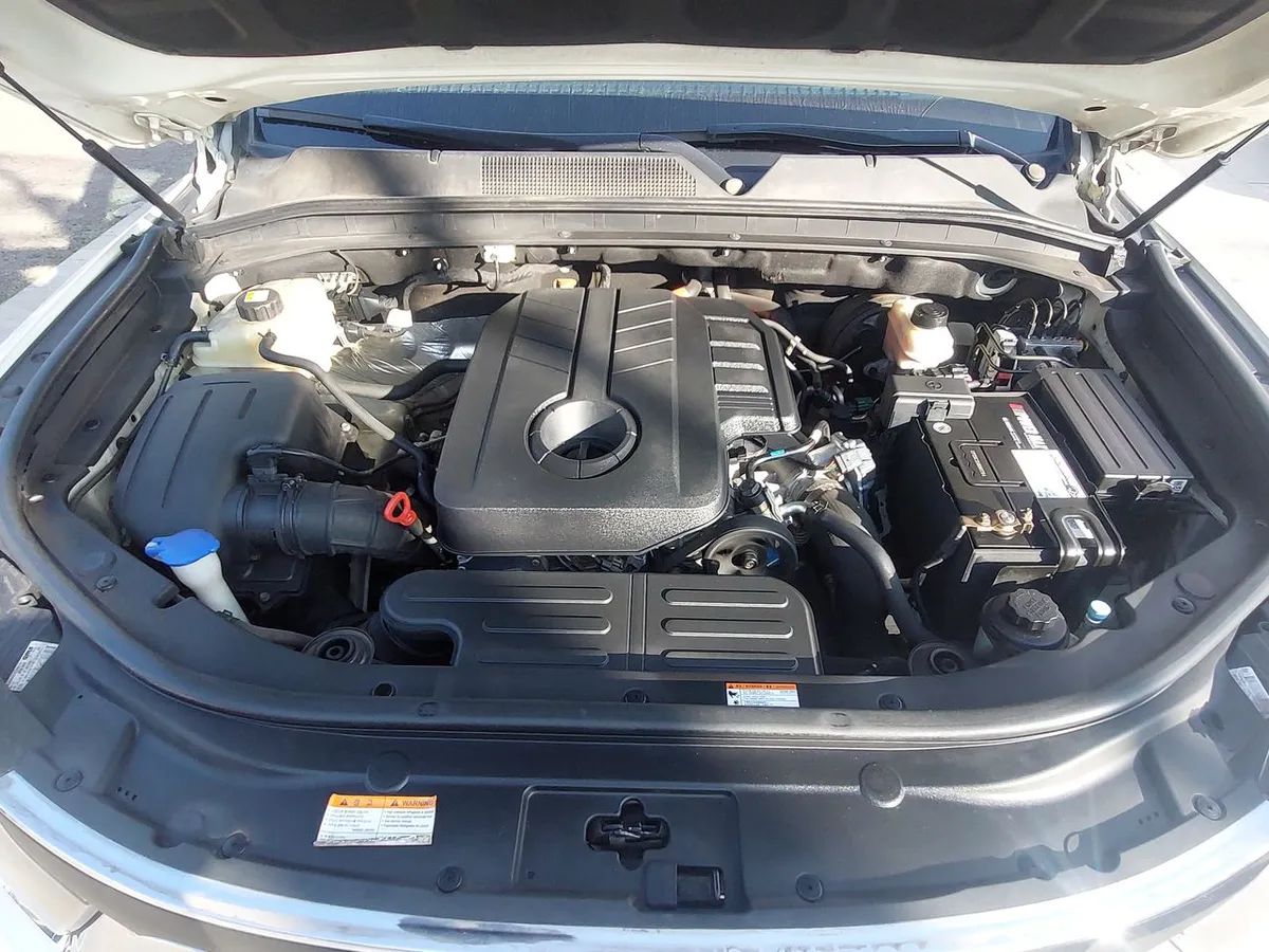Ssangyong Rexton 2.2 Yrx201 Diesel 4x2 At 5p año 2018