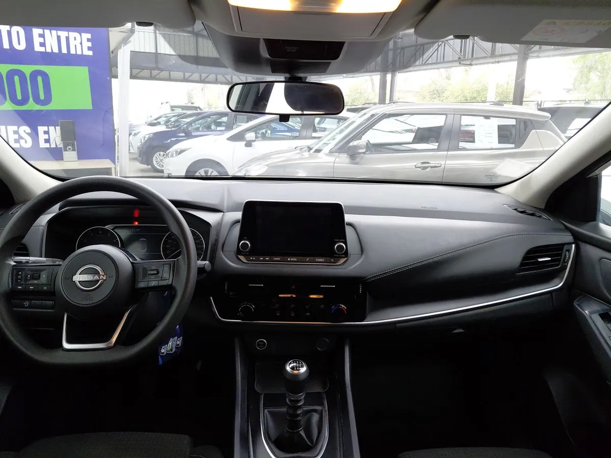 Nissan Qashqai 1.3t Advance 2wd Mt 5p año 2023