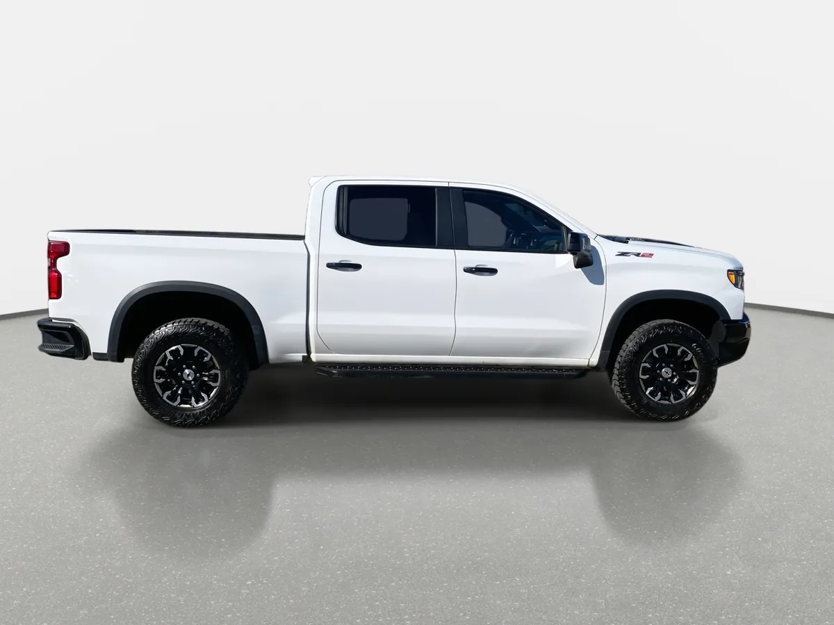 Chevrolet Silverado 6.2 Zr2 4x4 At 4p año 2023