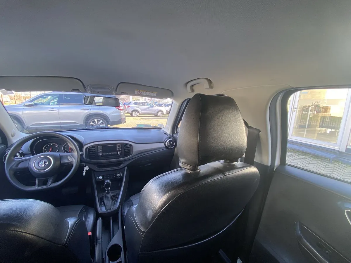 MG 3 1.5 Std 4x2 Hb At 5p año 2023