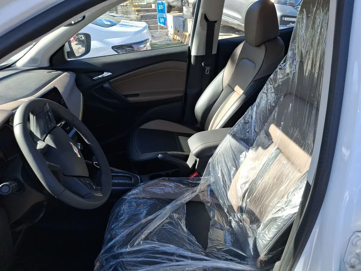 Chevrolet Tracker 1.2t Premier T 4x2 At 5p año 2026