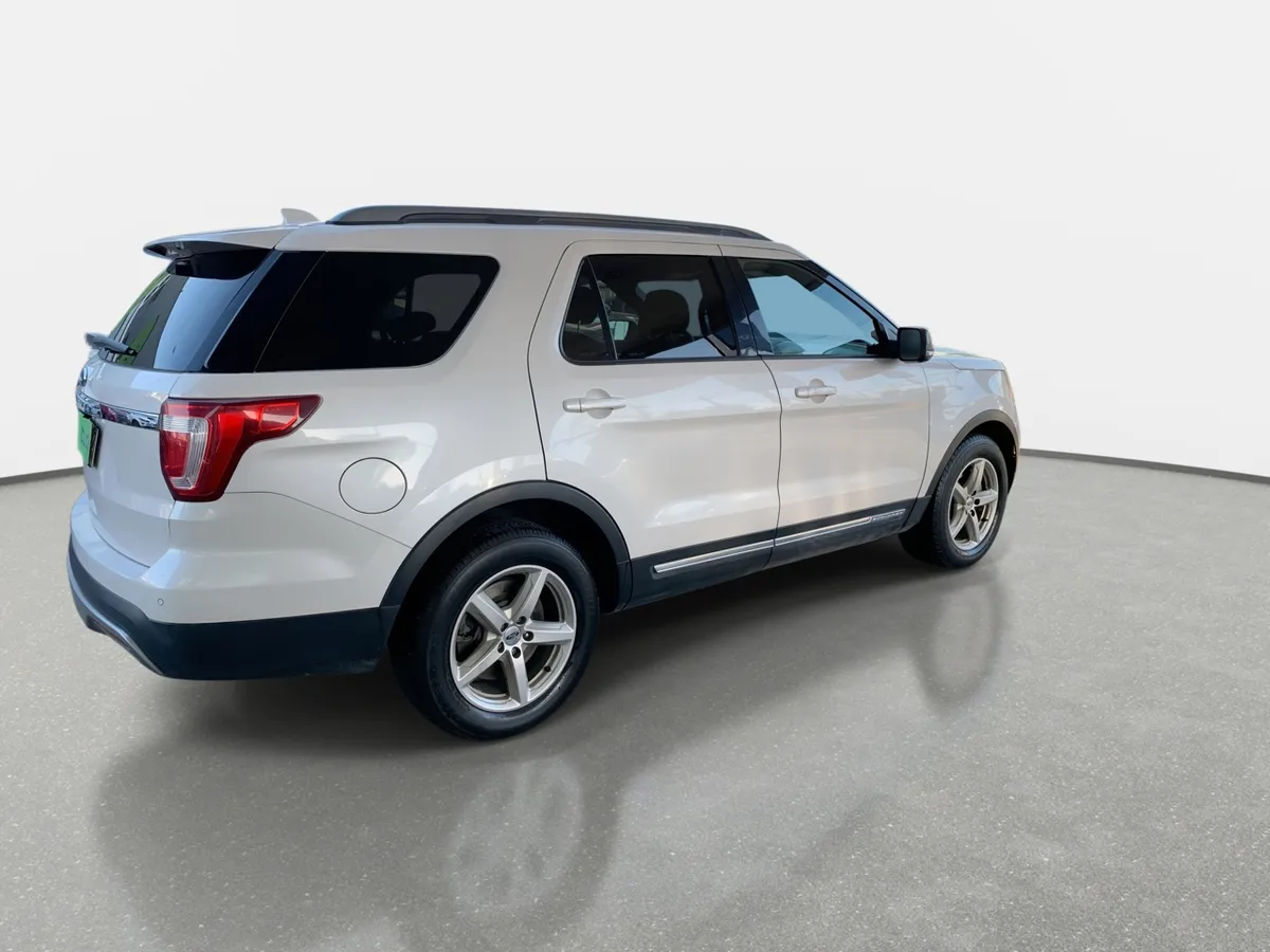 Ford Explorer 3.5 Xlt 4x2 At 5p año 2018