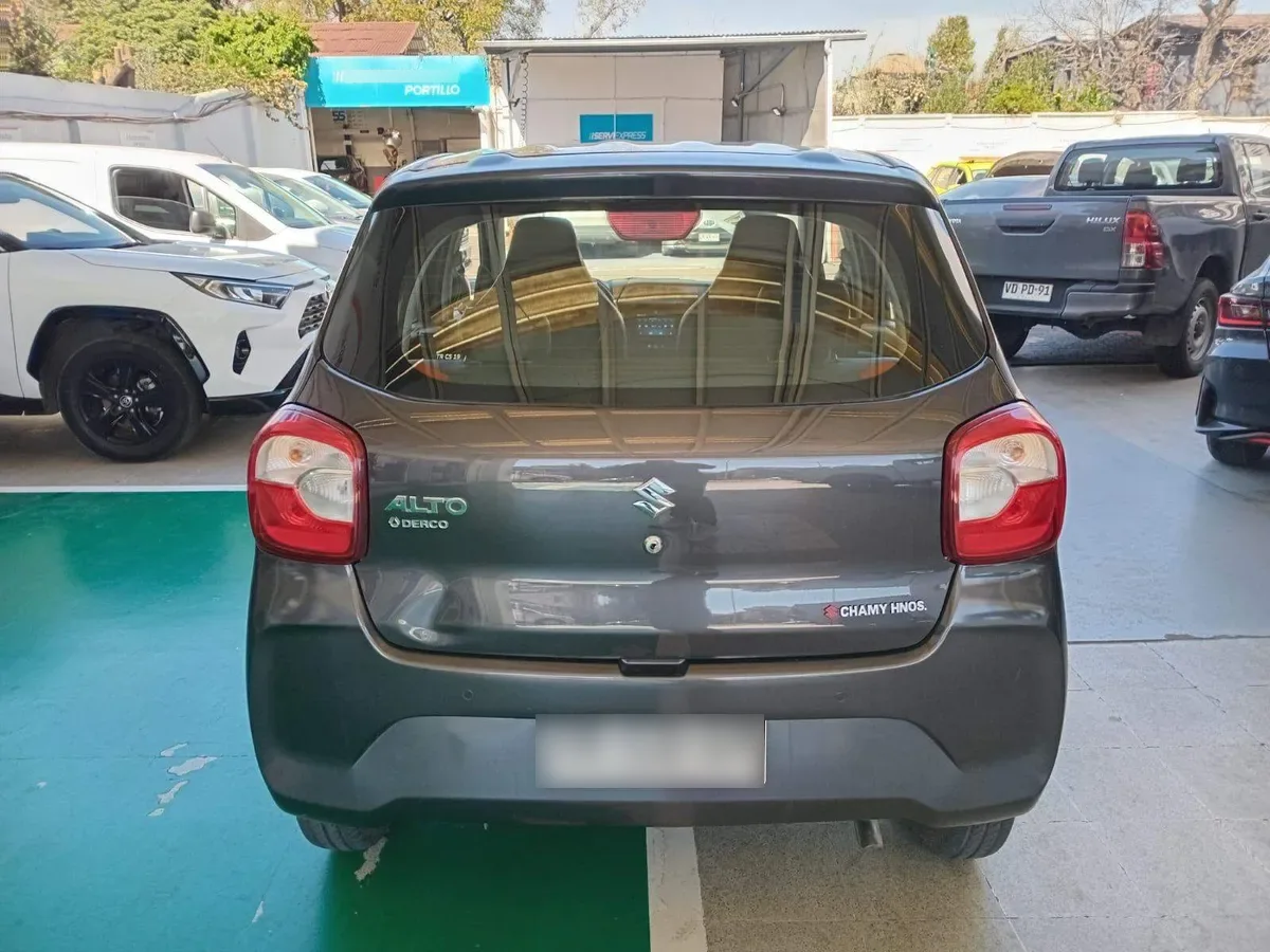 Suzuki Alto 1.0 Gl 4x2 Mt 5p año 2024