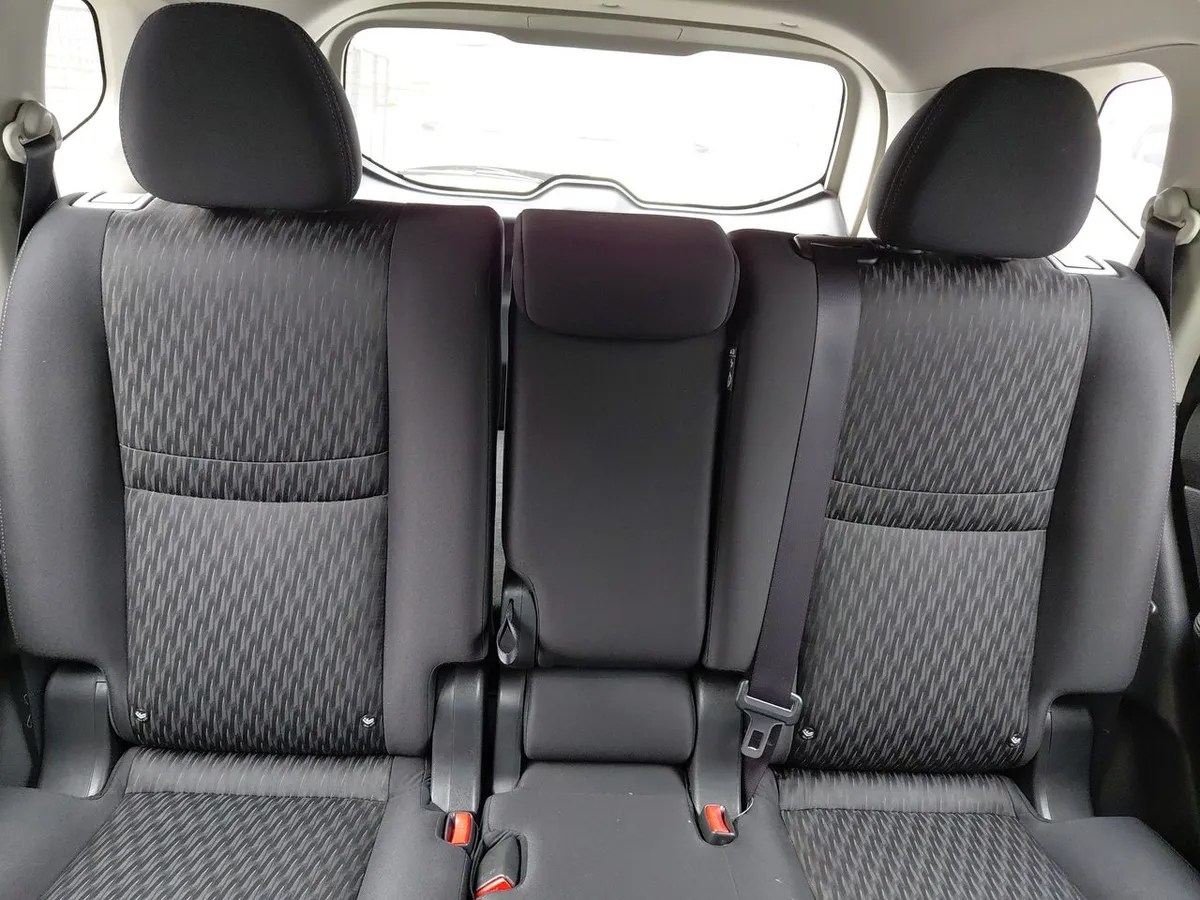 Nissan X-Trail 2.5 Drive 4x2 Cvt 2f At 5p año 2019