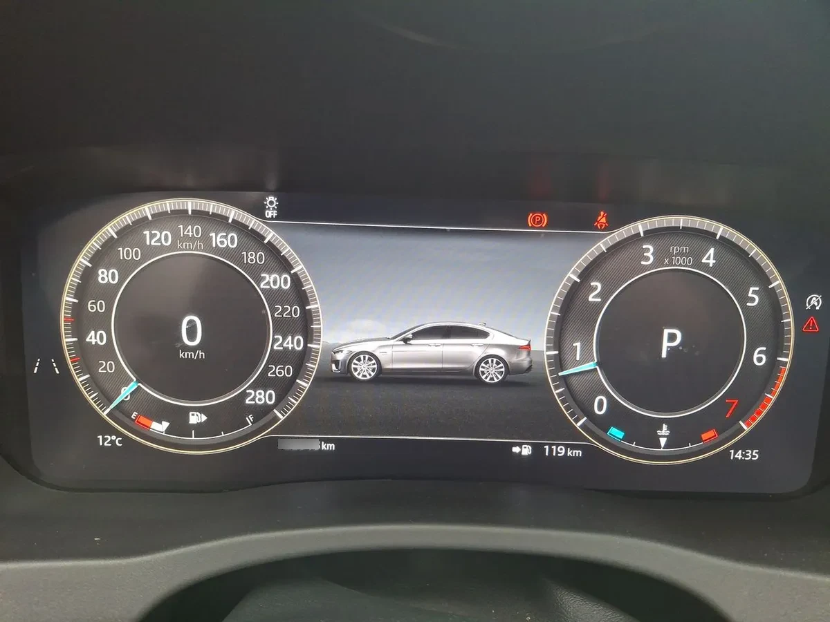 Jaguar Xe 2.0 R Dynamic S Rwd 4x2 250hp At 4p año 2024