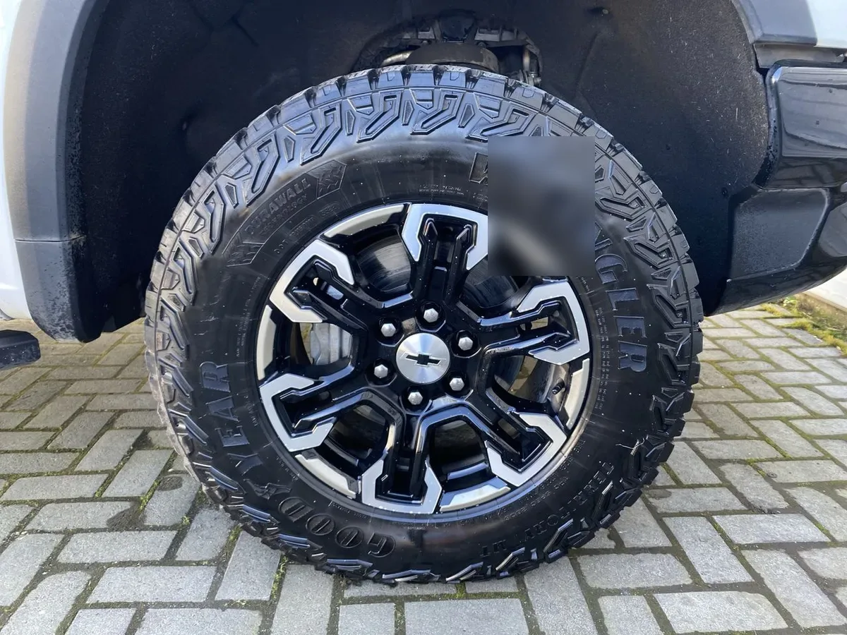 Chevrolet Silverado 6.2 Zr2 4x4 At 4p año 2023