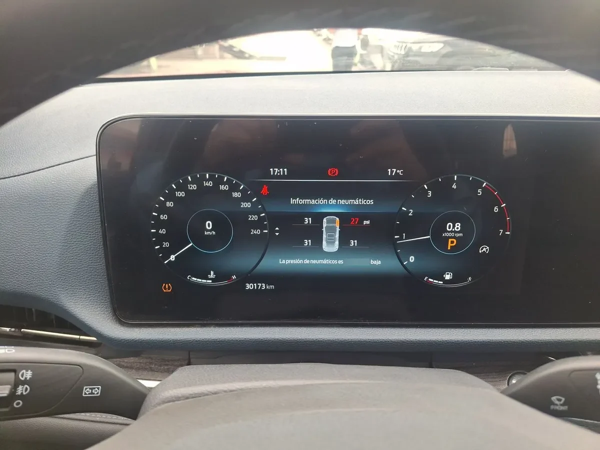 Ford Territory 1.5 Titanium 4x2 At 5p año 2024