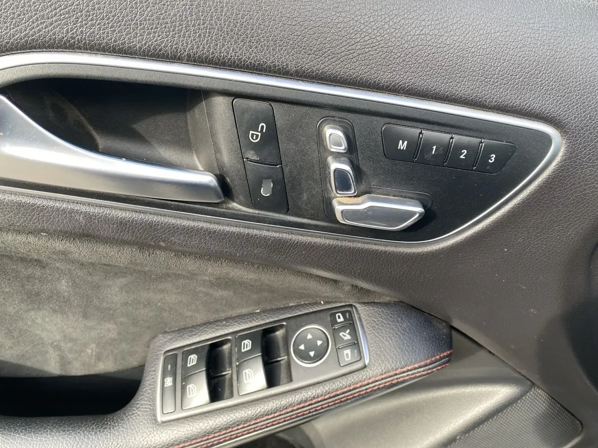 Mercedes-Benz Gla 250 2.0 4matic 4x4 At 5p año 2019