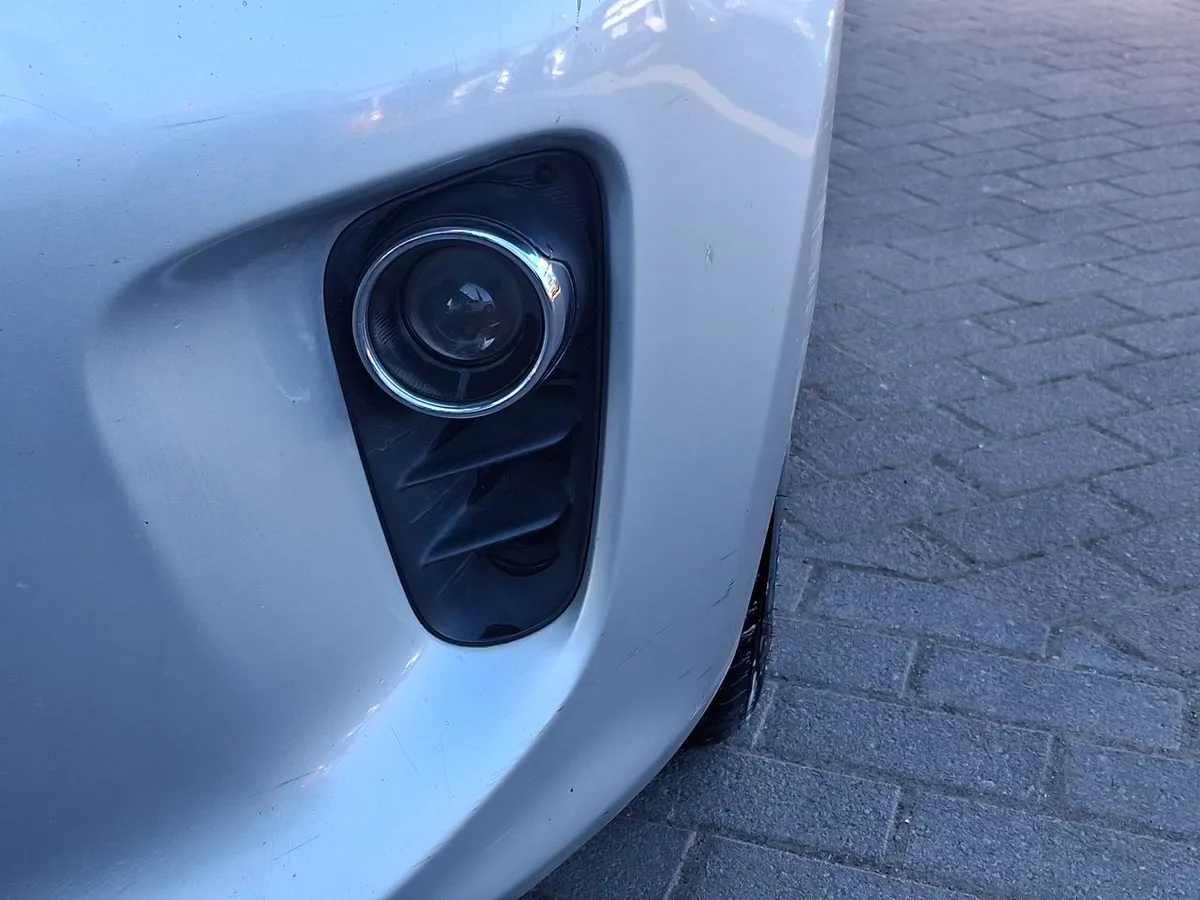 Kia Rio 5 1.4 Ex 4x2 Ac Ci 6mt 5p año 2021