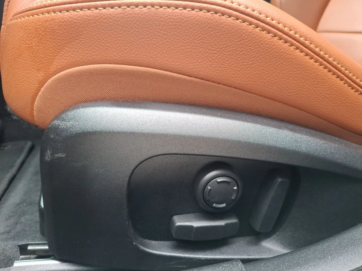 Jaguar Xe 2.0 R Dynamic S Rwd 4x2 250hp At 4p año 2024