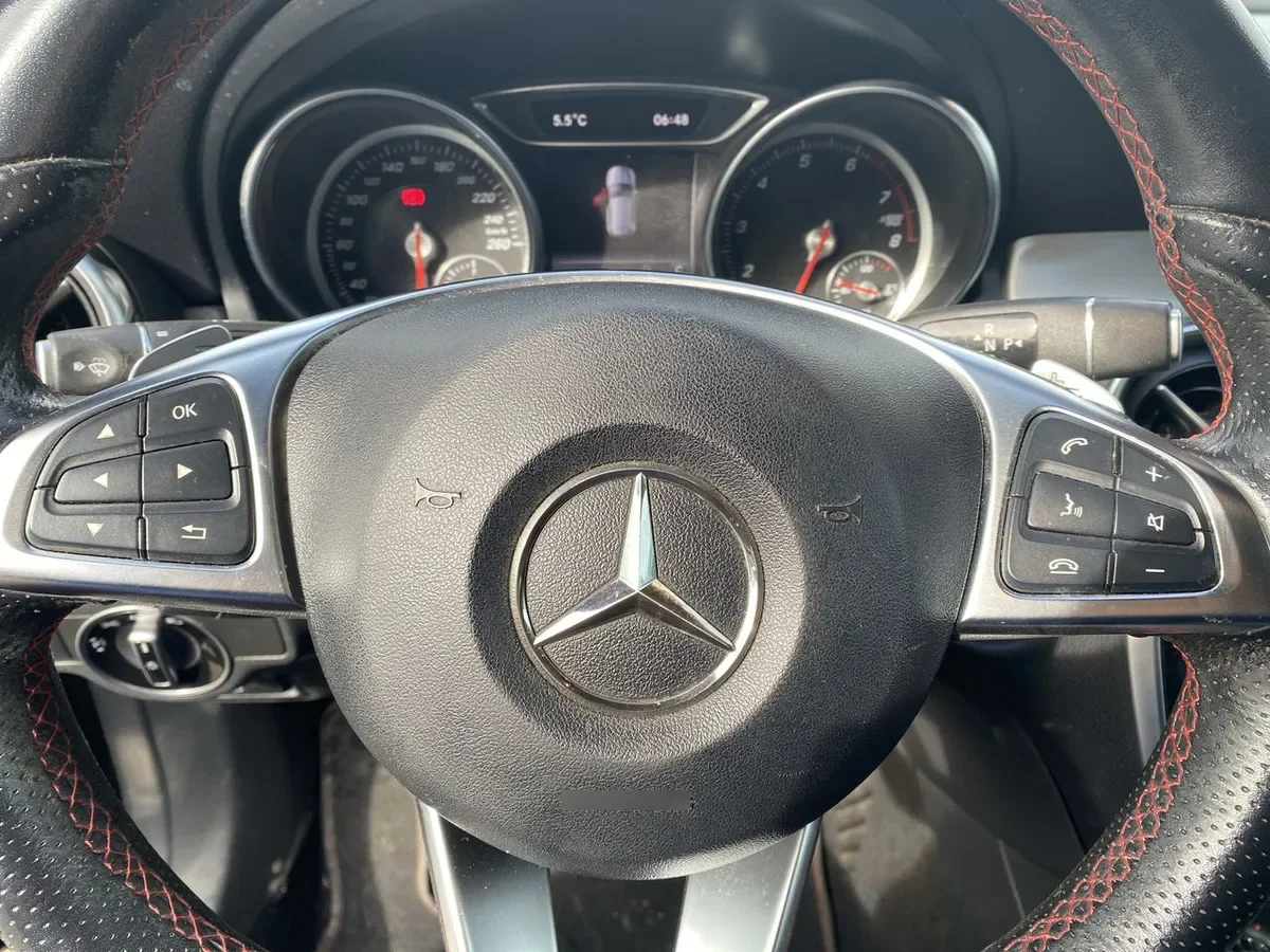 Mercedes-Benz Gla 250 2.0 4matic 4x4 At 5p año 2019