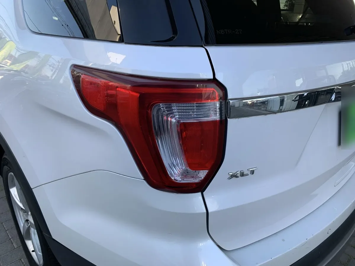 Ford Explorer 3.5 Xlt 4x2 At 5p año 2018