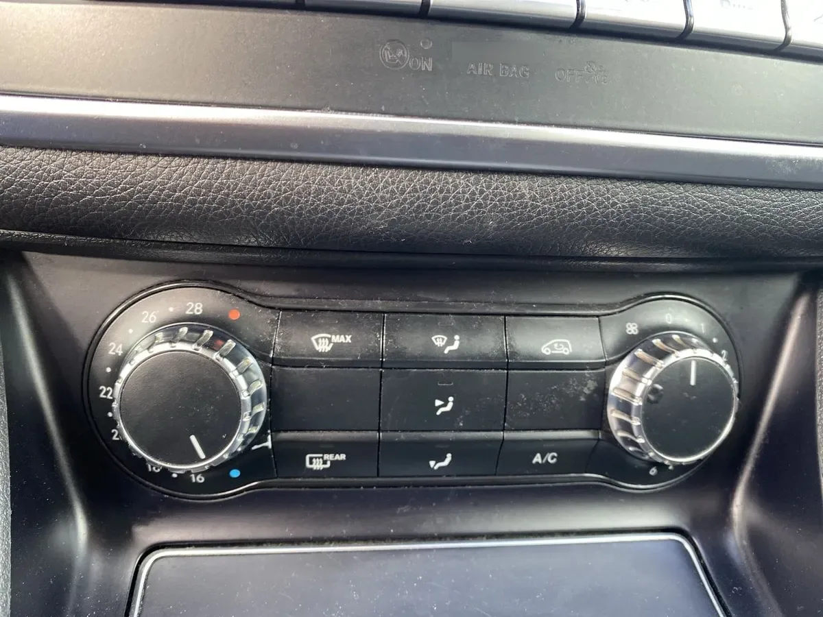 Mercedes-Benz Gla 250 2.0 4matic 4x4 At 5p año 2019