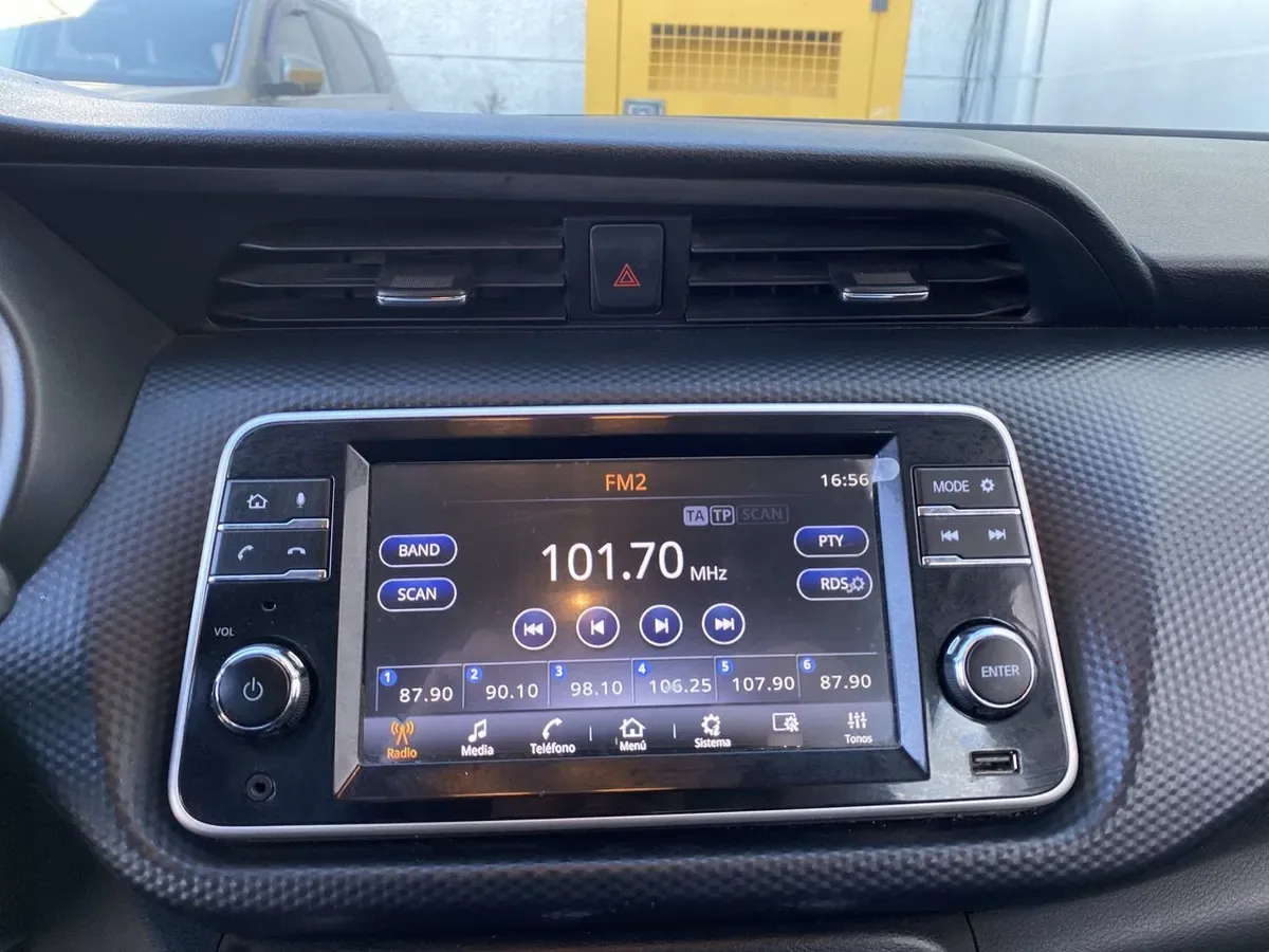 Nissan Kicks 1.6 Sense 4x2 Mt 5p año 2024