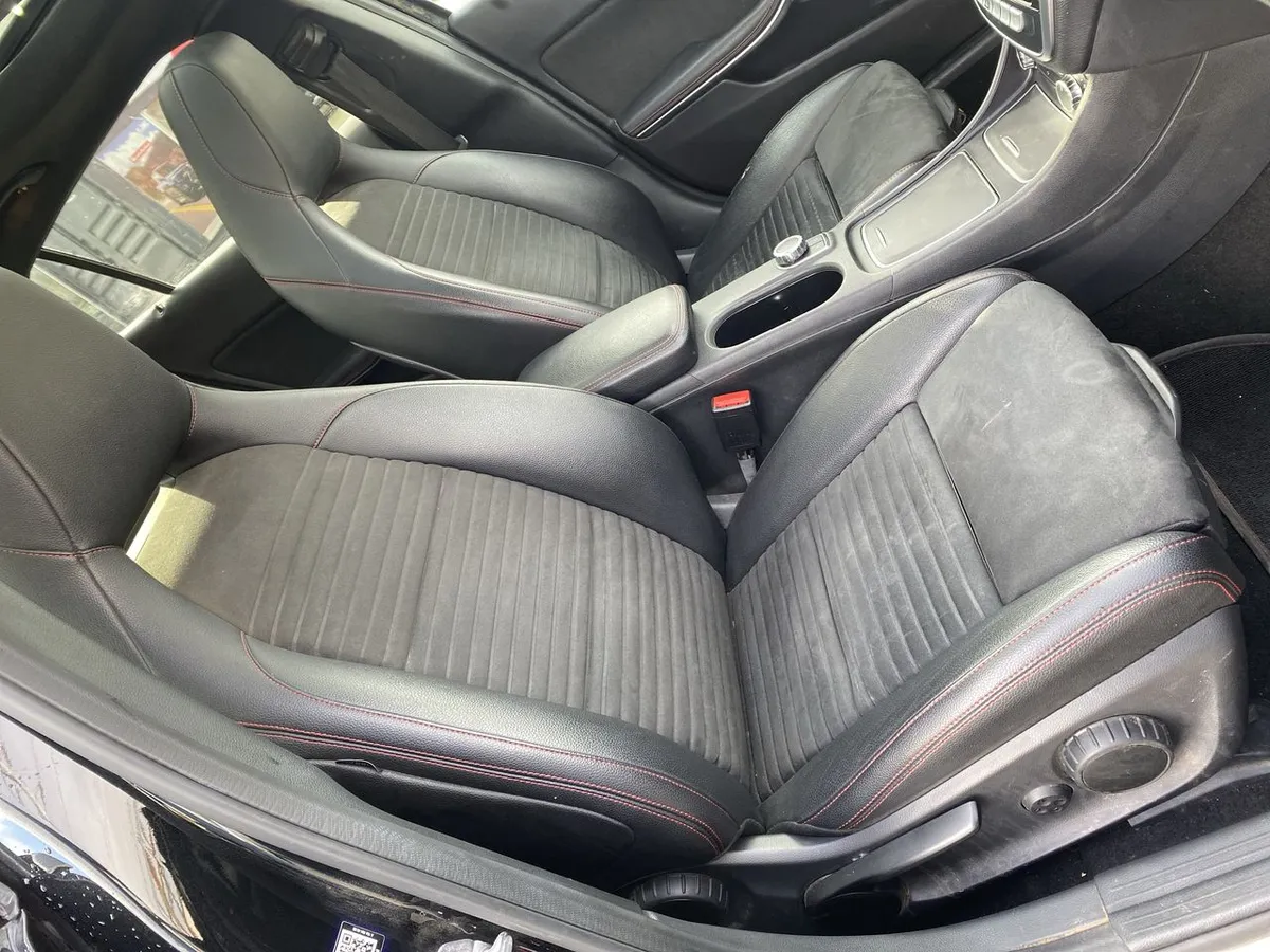 Mercedes-Benz Gla 250 2.0 4matic 4x4 At 5p año 2019