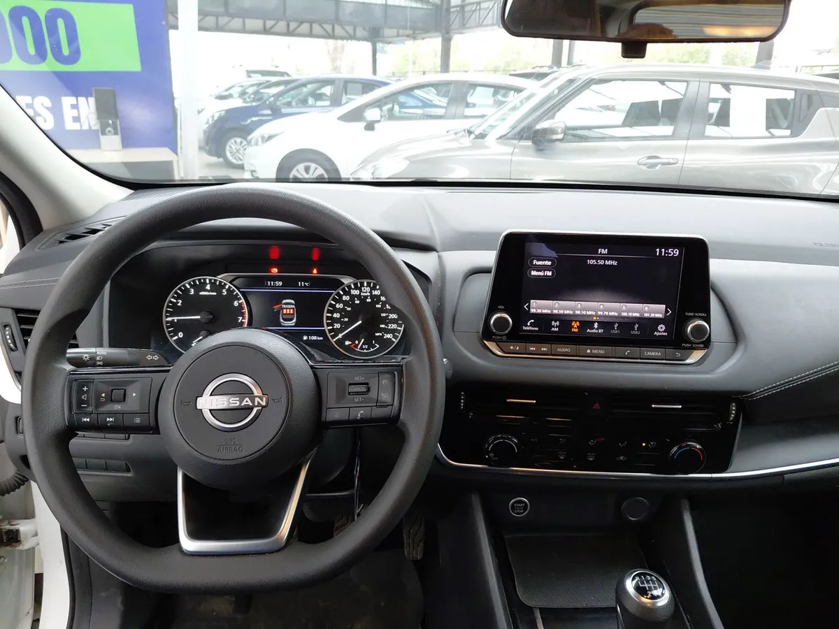 Nissan Qashqai 1.3t Advance 2wd Mt 5p año 2023