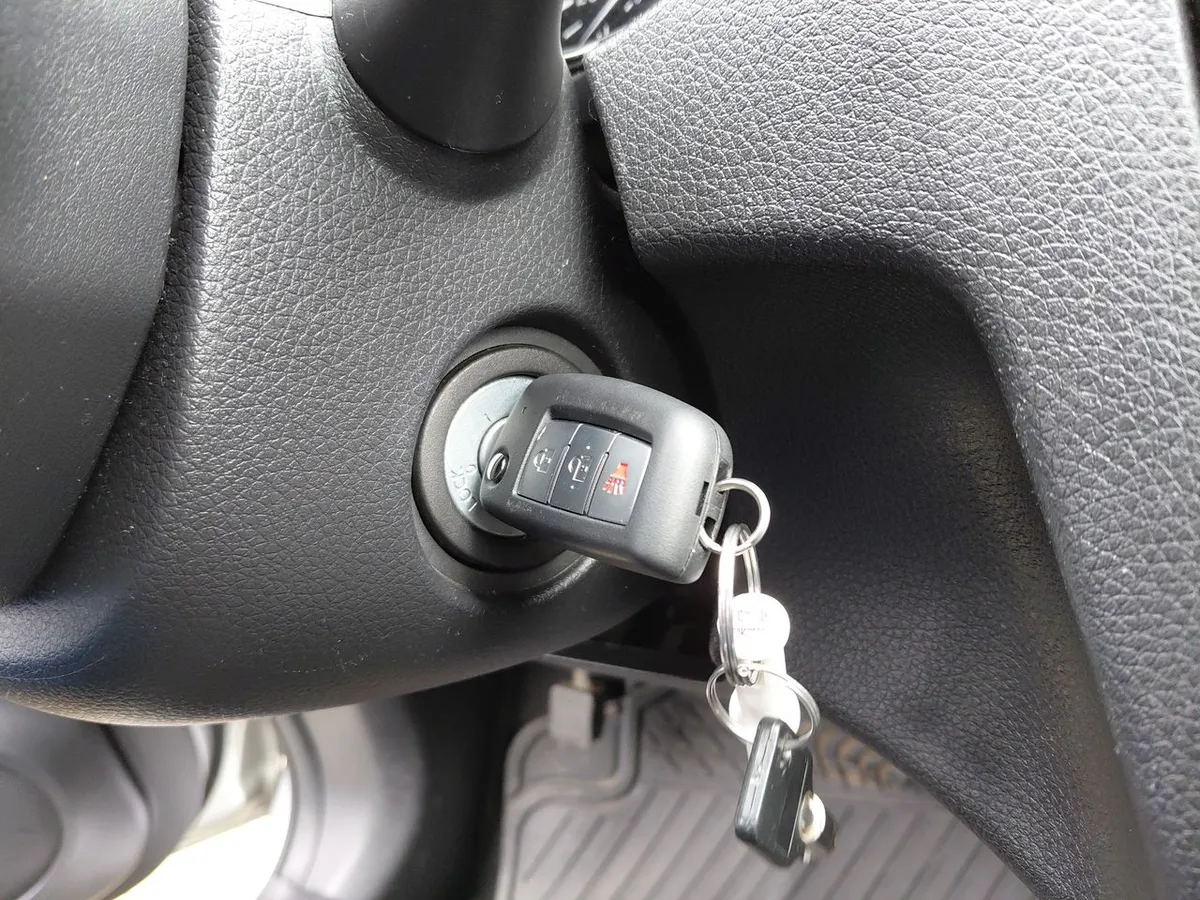 Nissan X-Trail 2.5 Drive 4x2 Cvt 2f At 5p año 2019